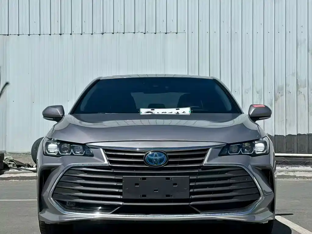 Toyota Avalon — миниатюра 2