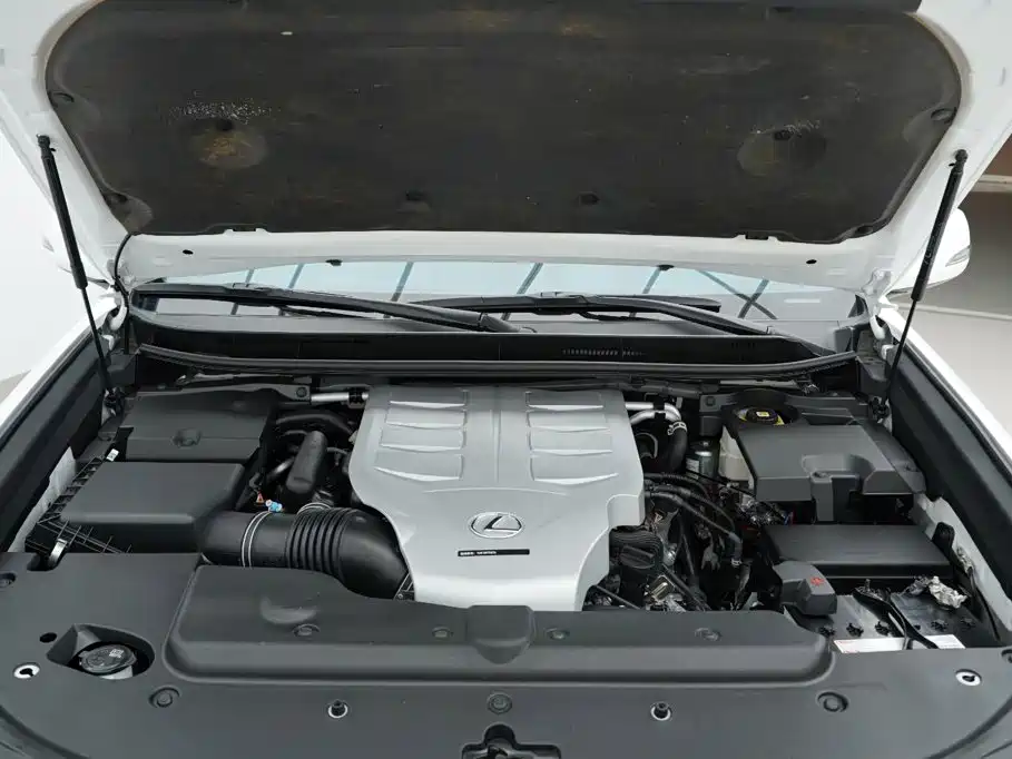 Lexus GX — миниатюра 46