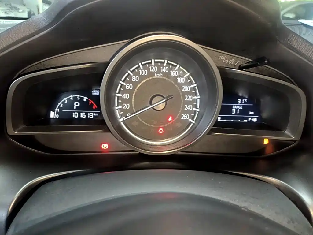 Mazda 3 Axela — миниатюра 12