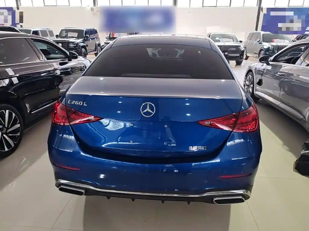 Mercedes-Benz C-Class — миниатюра 6