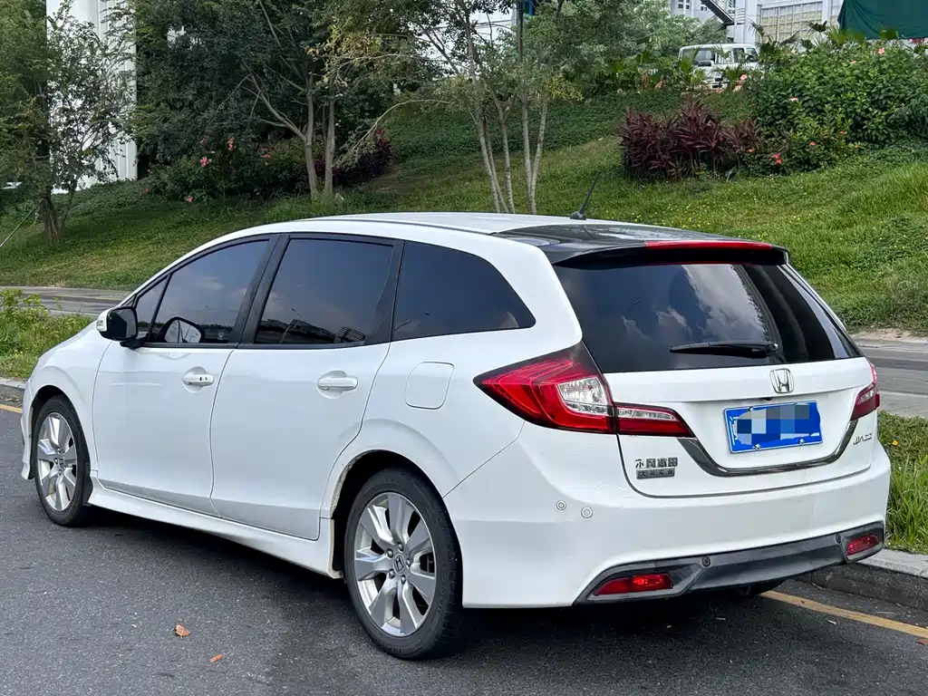 Honda Jade — миниатюра 5