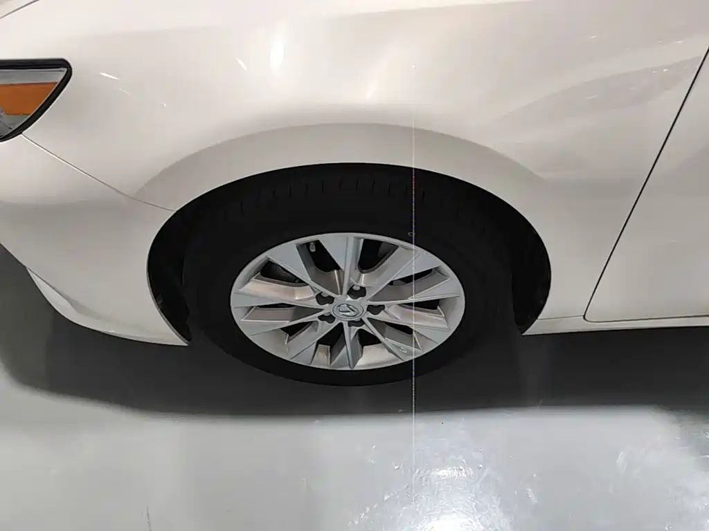 Lexus ES — миниатюра 23