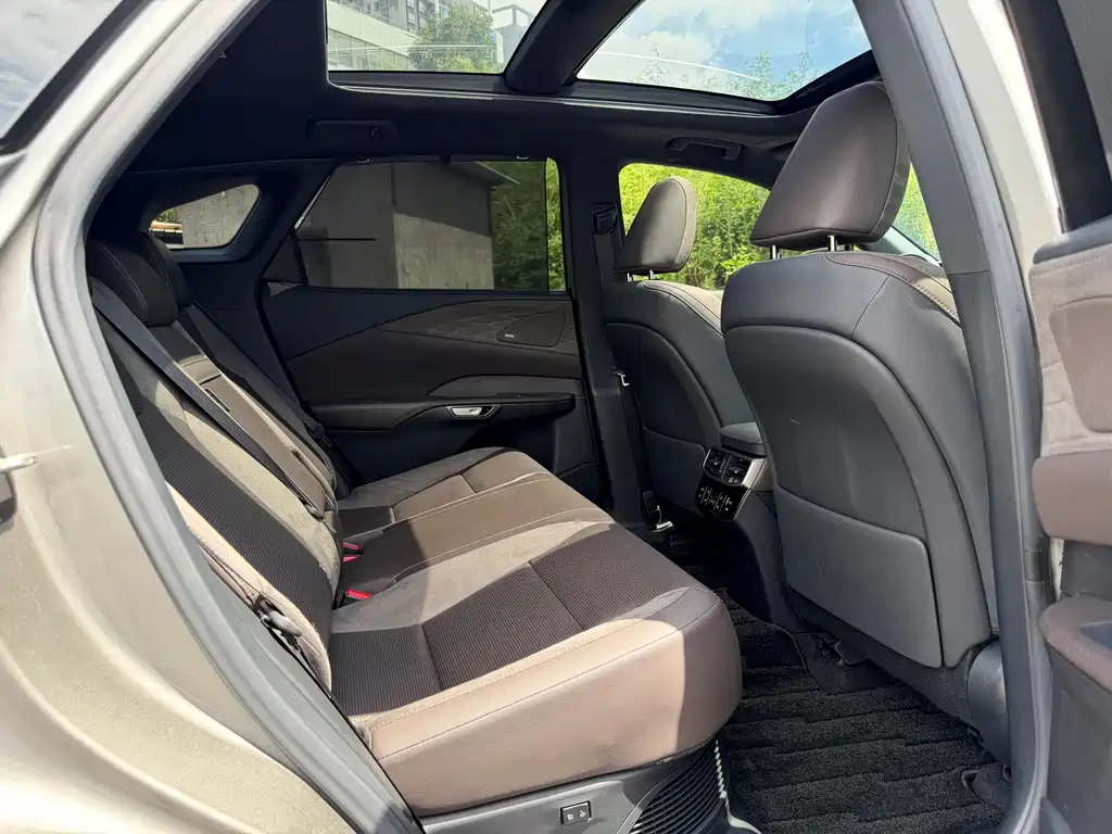 Lexus RX New Energy — миниатюра 9