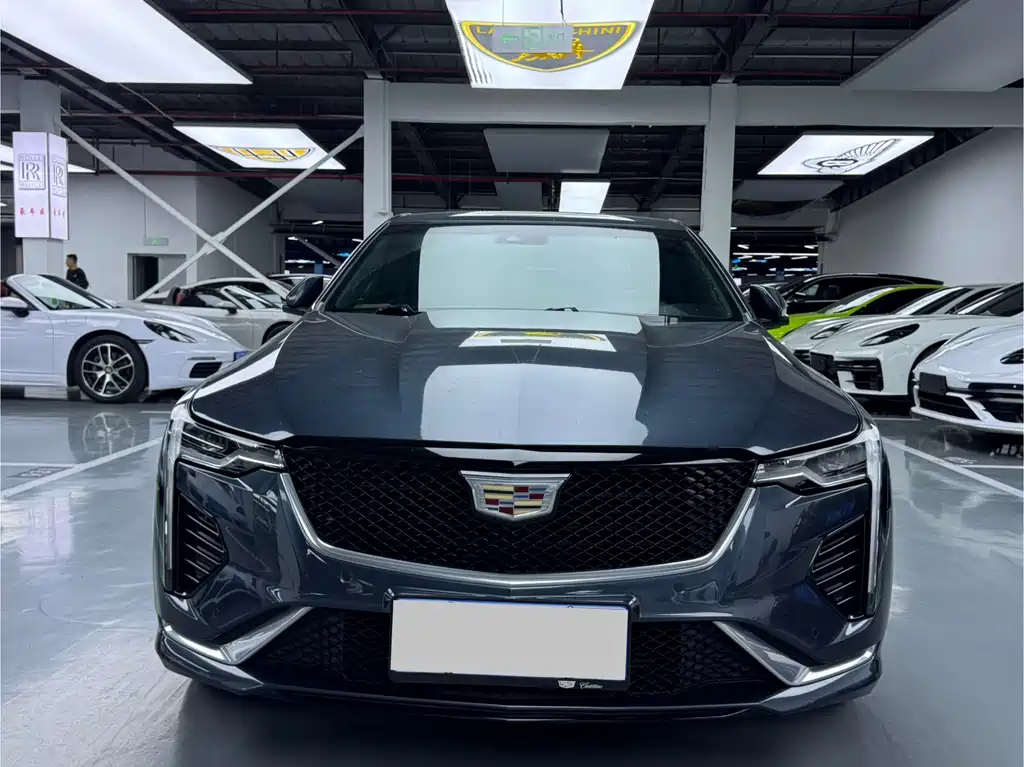 CADILLAC CT4