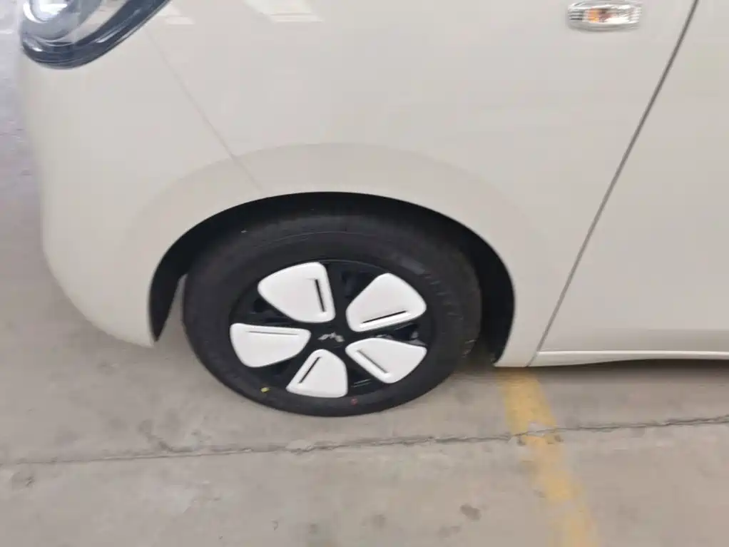 Wuling MINIEV — миниатюра 23