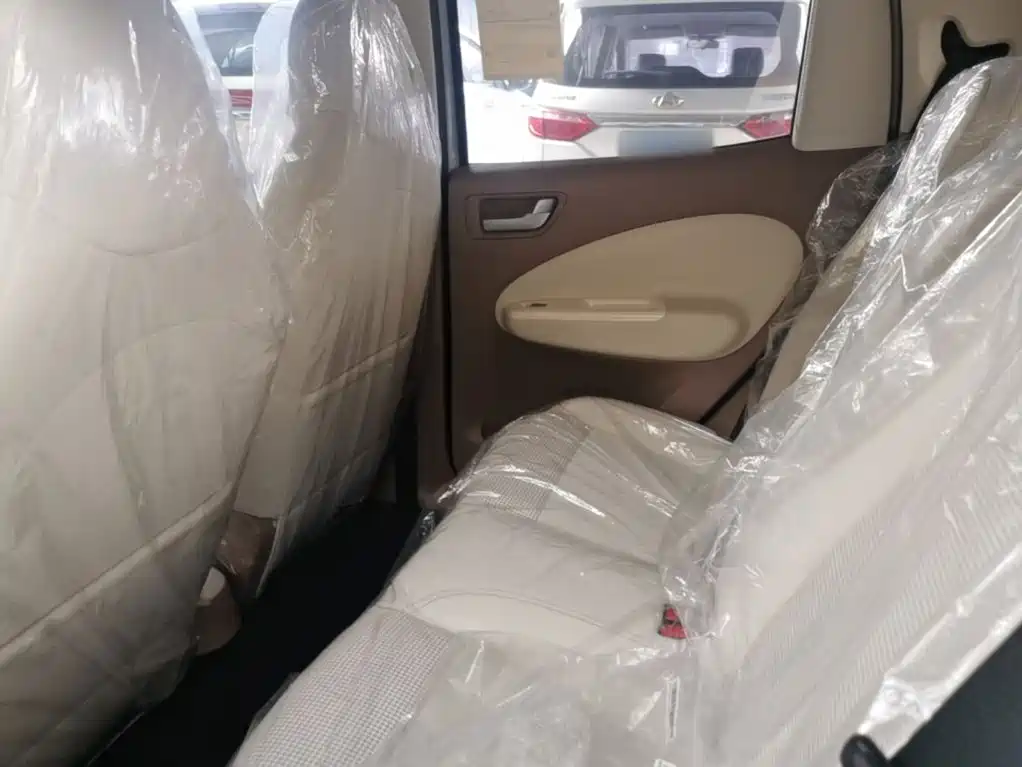 Wuling MINIEV — миниатюра 17