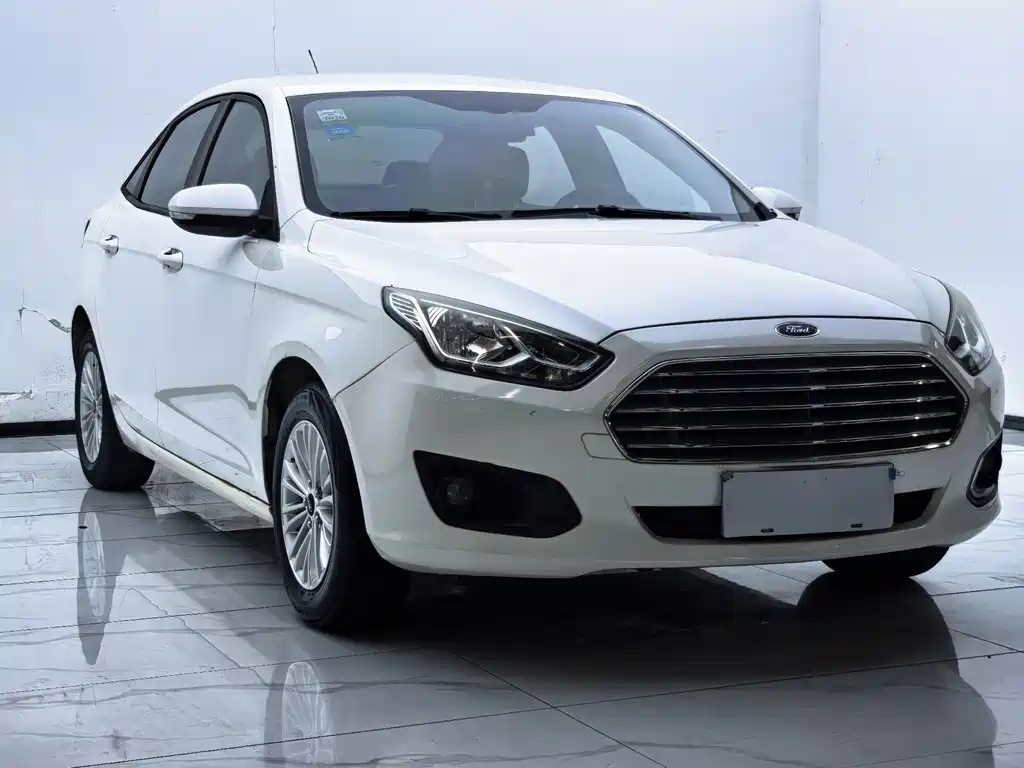Ford Escort — миниатюра 3