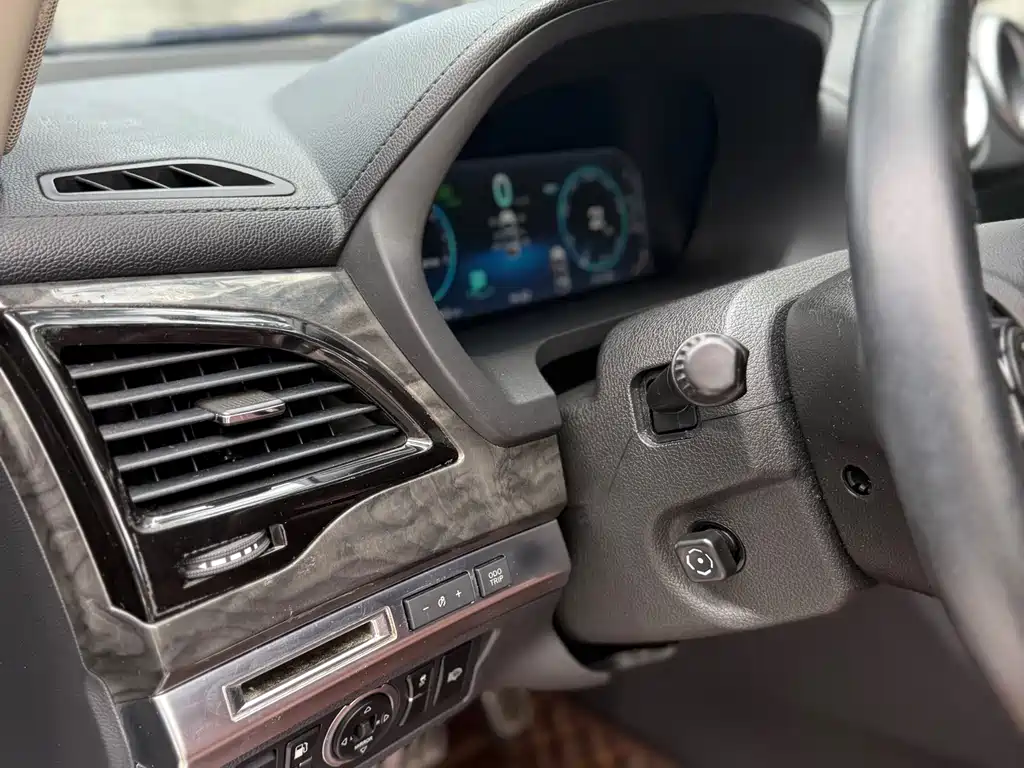 BYD Tang 2015 2.0T Luxury