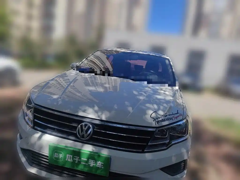 Volkswagen Jetta — миниатюра 2