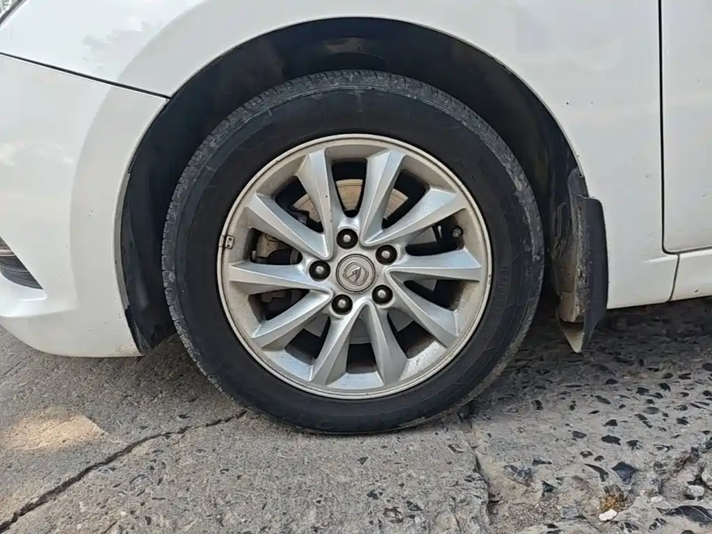 Changan V7 — миниатюра 23