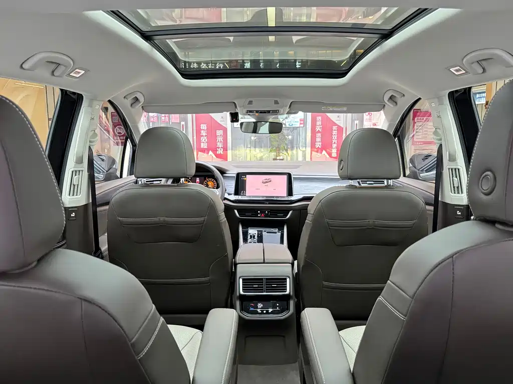 Volkswagen Viloran — миниатюра 14