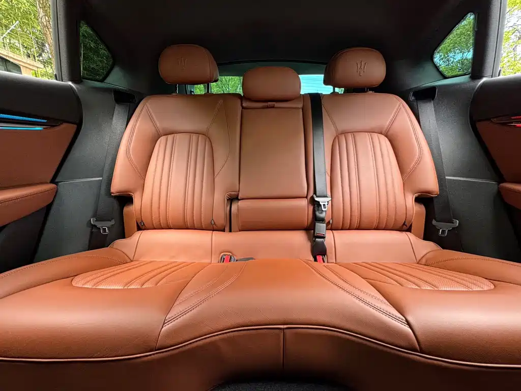 Maserati Levante — миниатюра 17