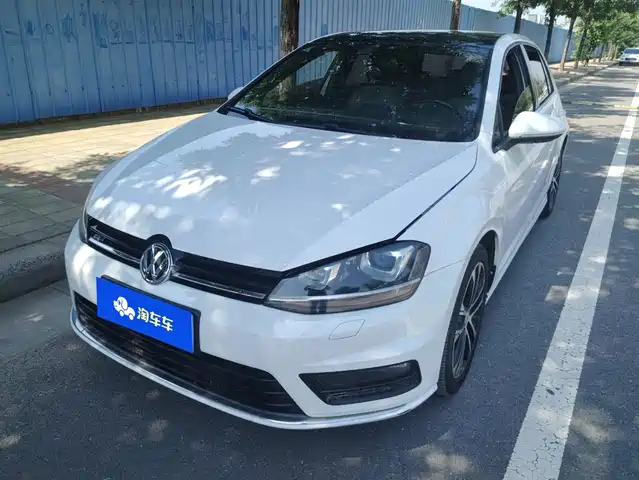 2015 Volkswagen Golf