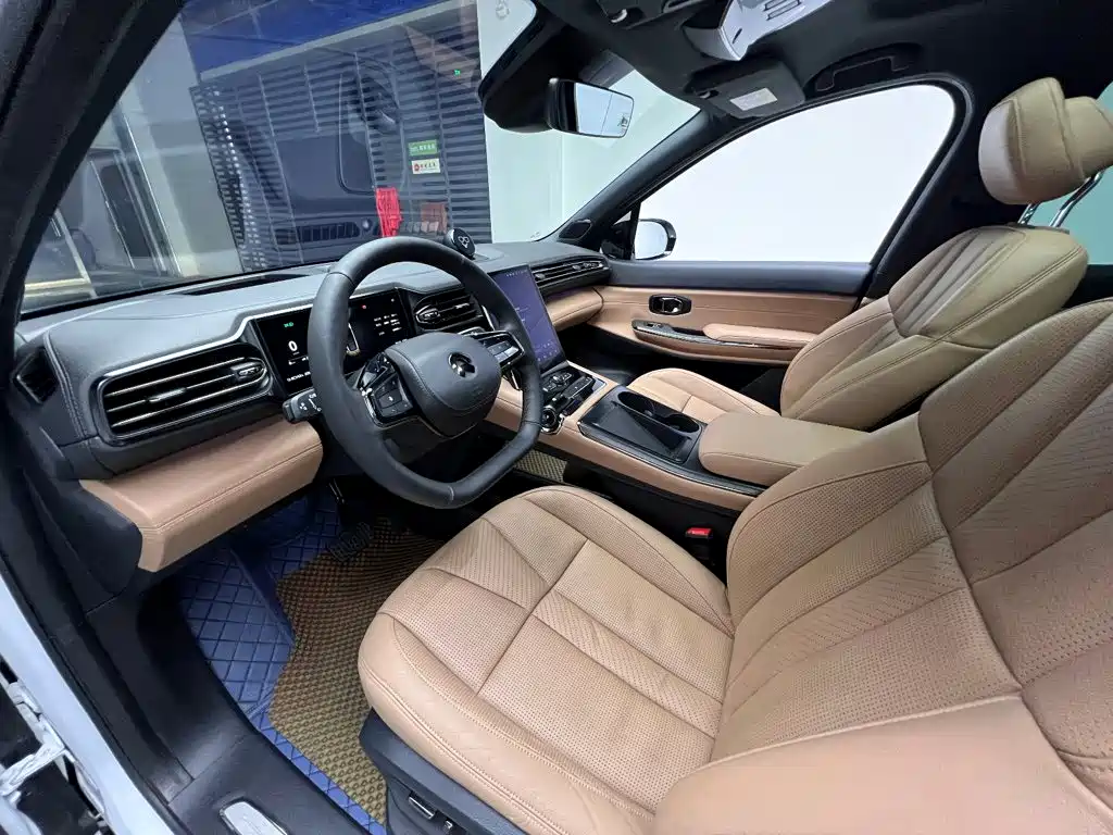 NIO ES8 — миниатюра 3