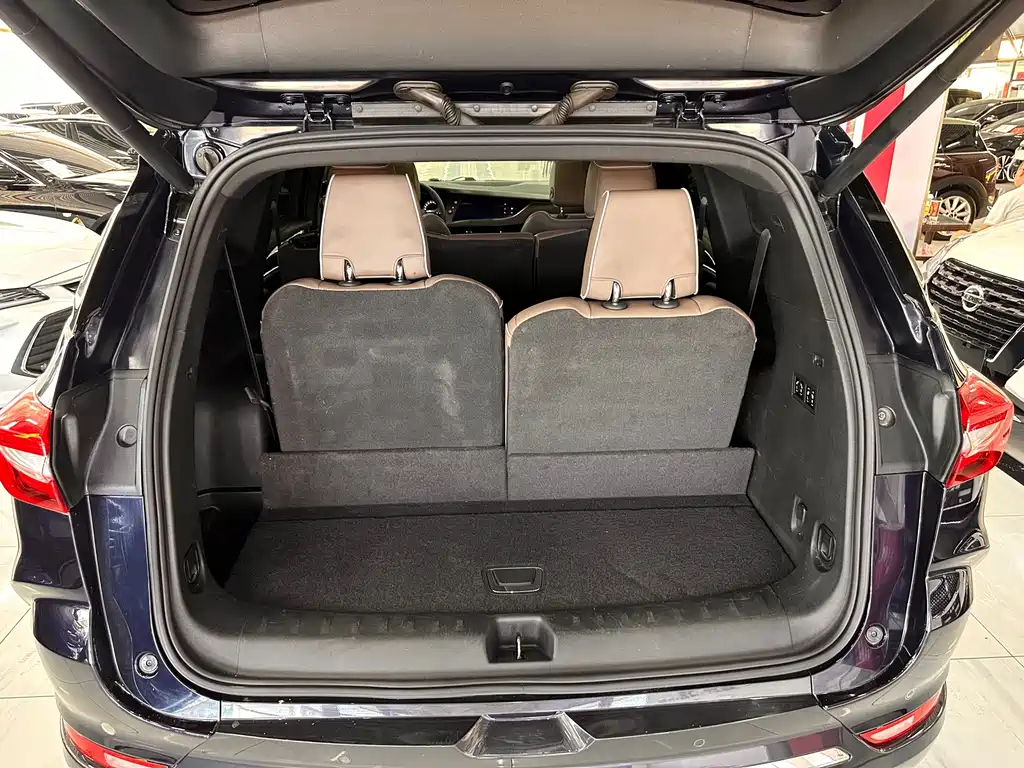 Buick Enclave — миниатюра 7