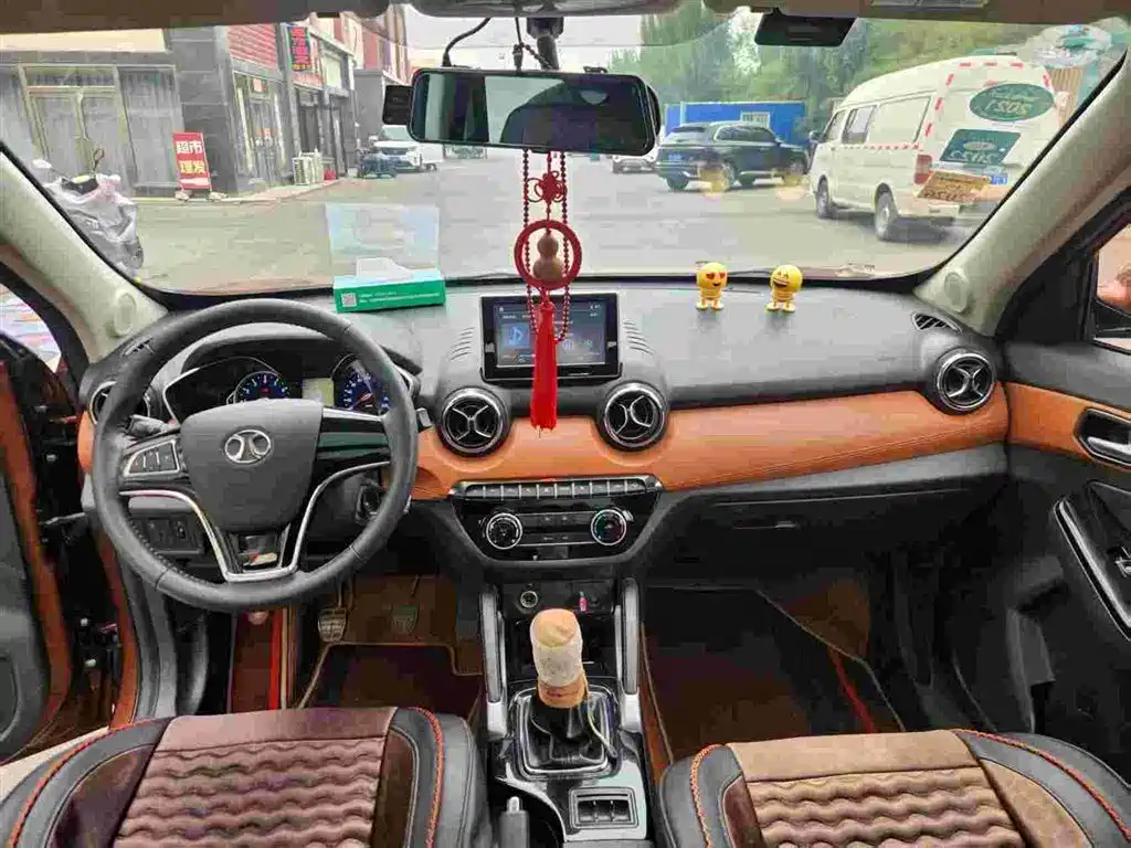 BAIC Senova X35 — миниатюра 6