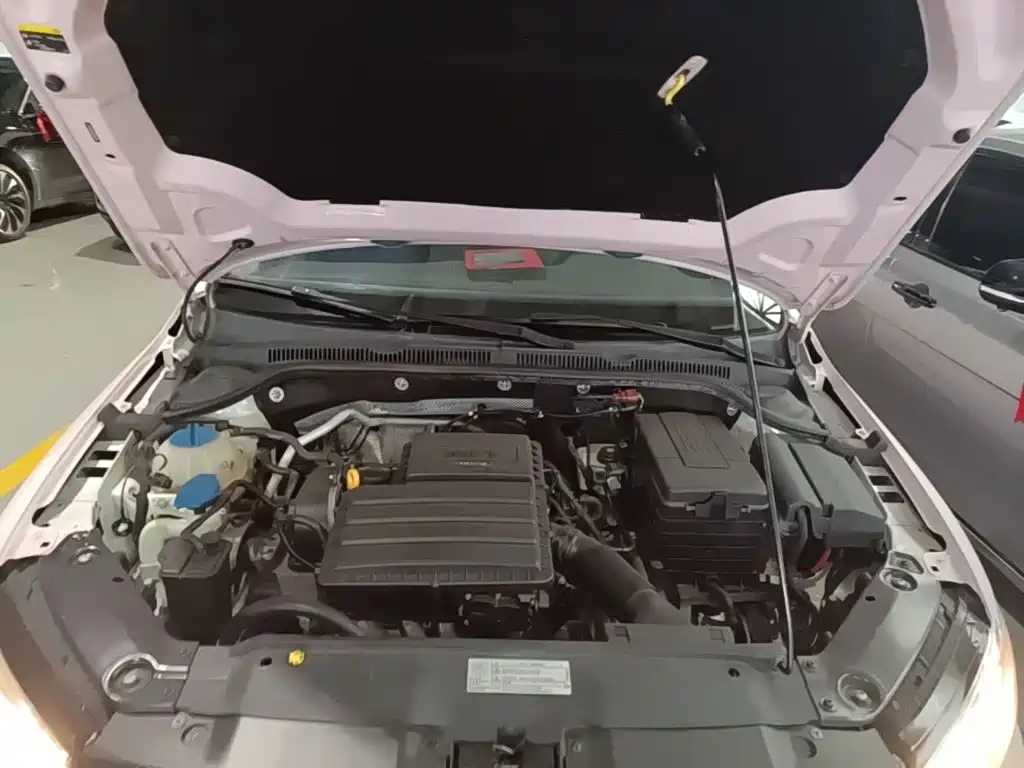 Volkswagen Sagitar — миниатюра 20