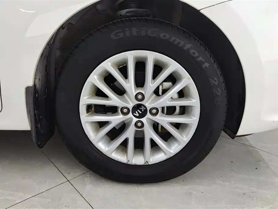 Kia K2 2017 1.4L AT GLS