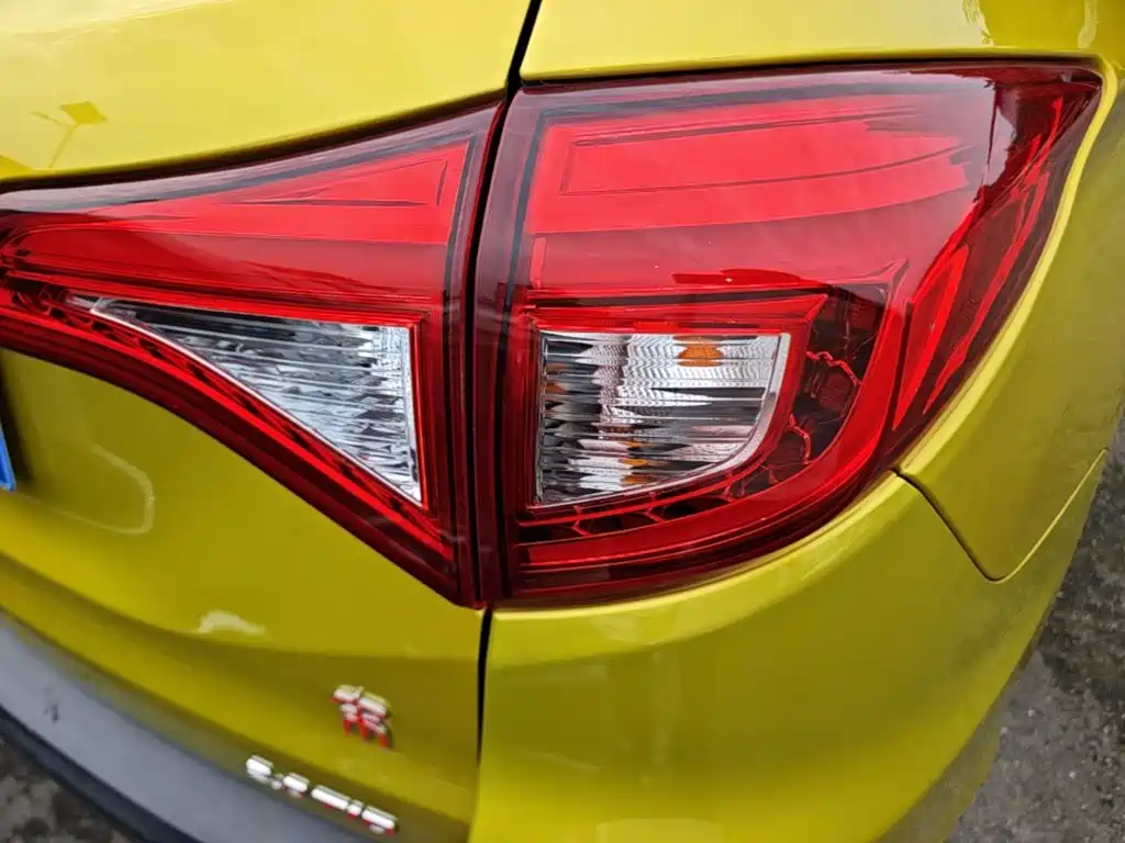 BYD Song — миниатюра 8