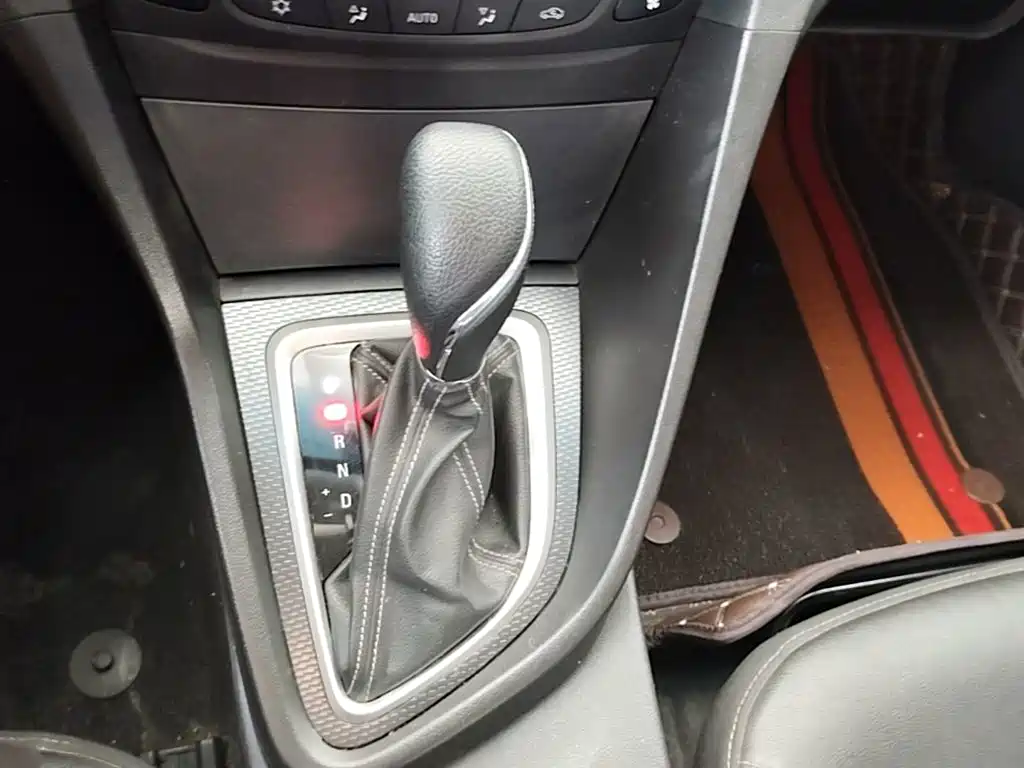Buick Excelle — миниатюра 14