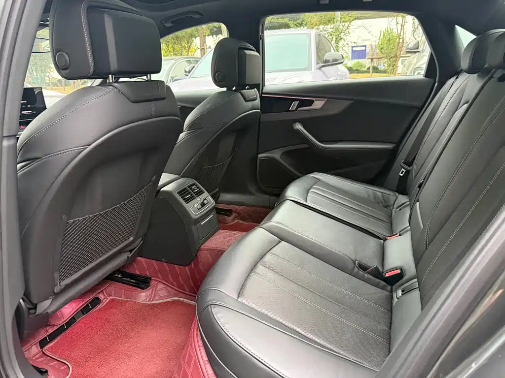 Audi A4L — миниатюра 5