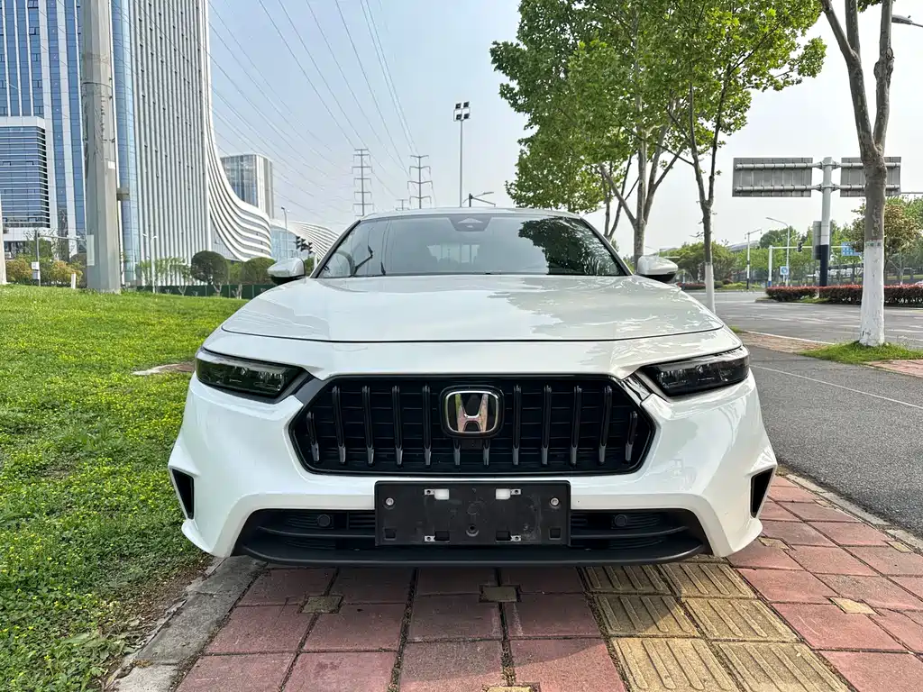 Honda Inspire 2023 260TURBO