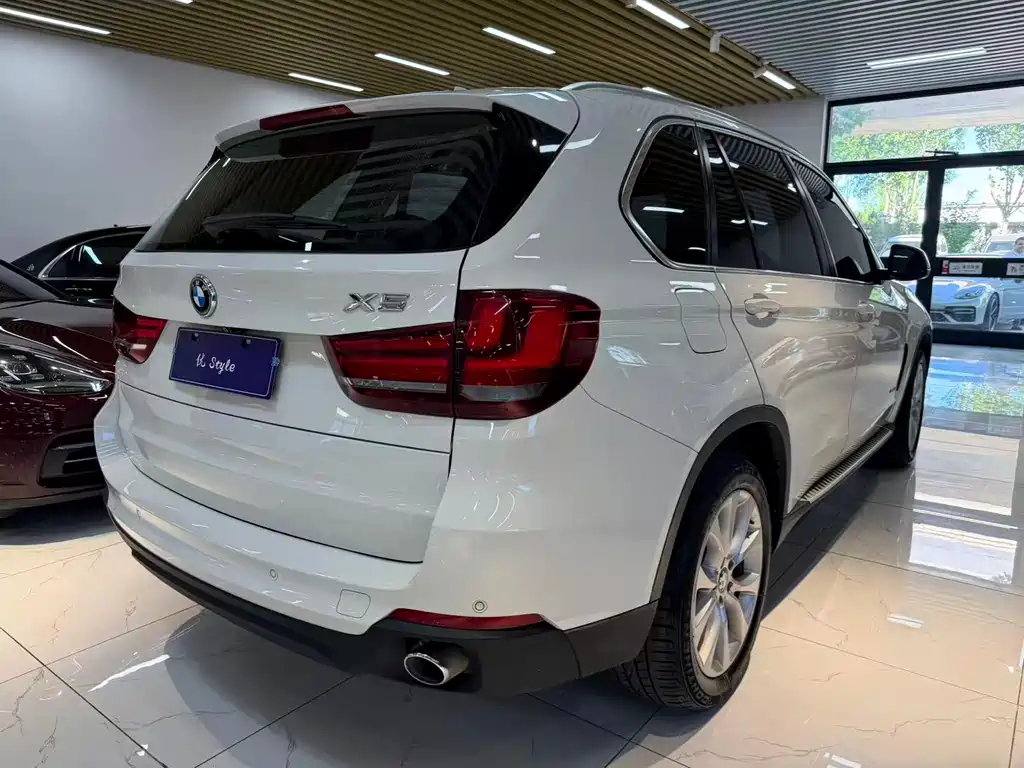 BMW X5 (Import) — миниатюра 4