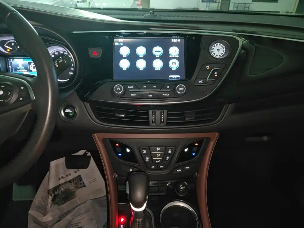 Buick Envision Plus — миниатюра 13