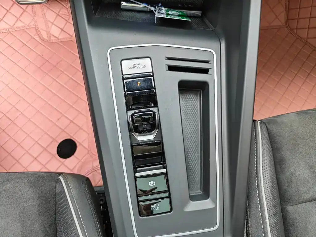 Volkswagen Golf — миниатюра 15