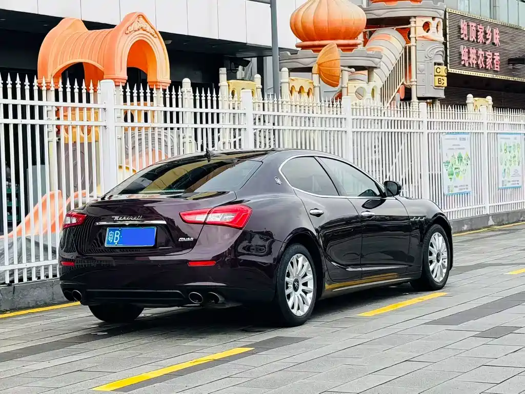 Maserati Ghibli 2017 3.0T Standard