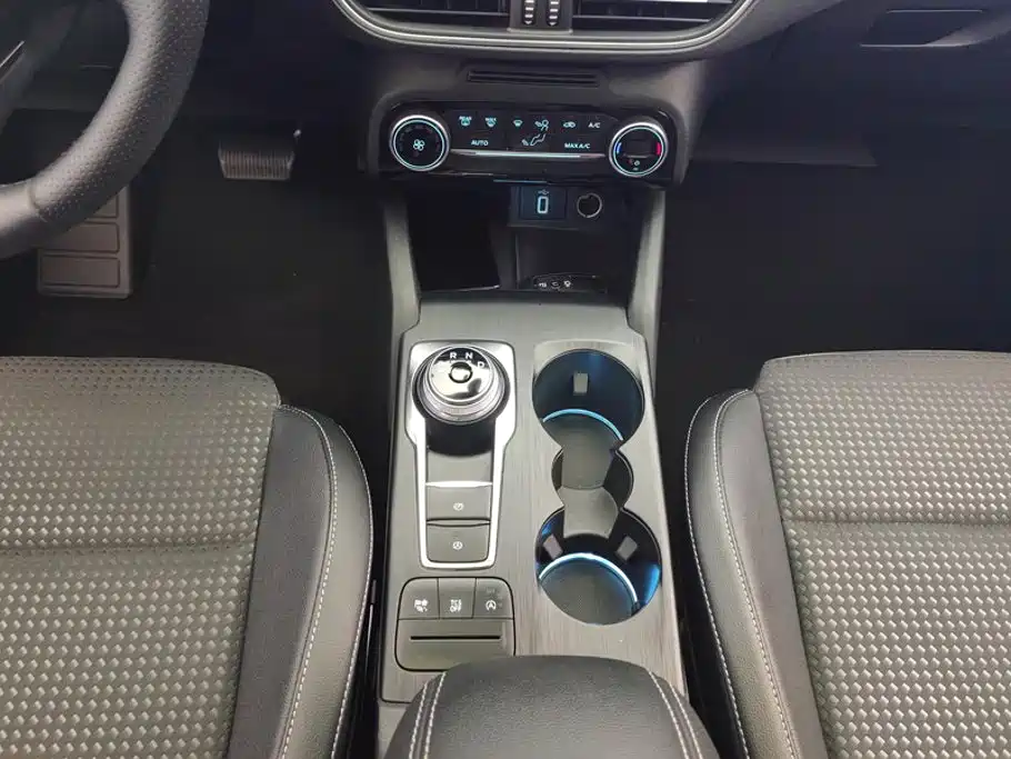 Ford Focus — миниатюра 16
