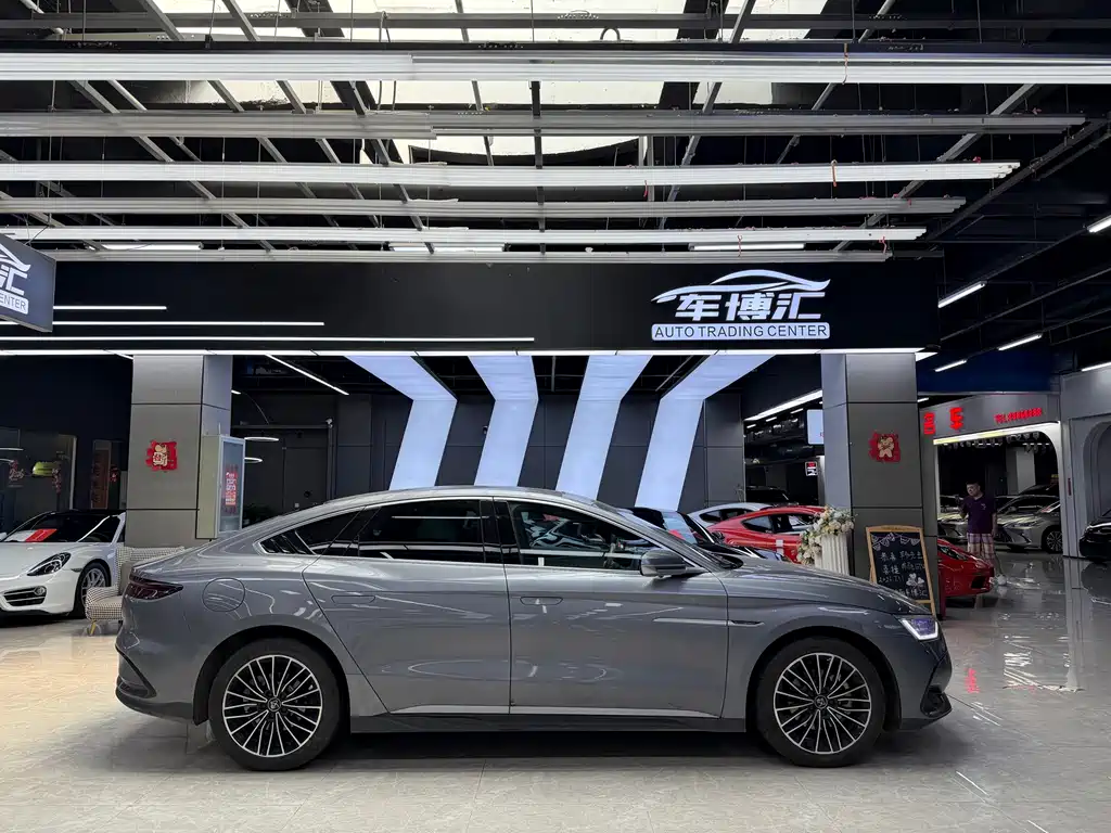 BYD Han — миниатюра 4