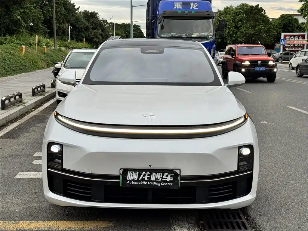 Li Auto Li L7 — миниатюра 2