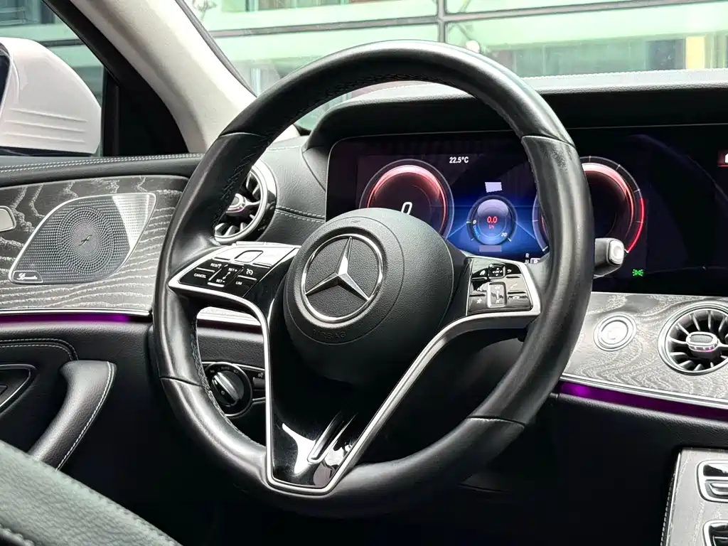 Mercedes-Benz CLS — миниатюра 7