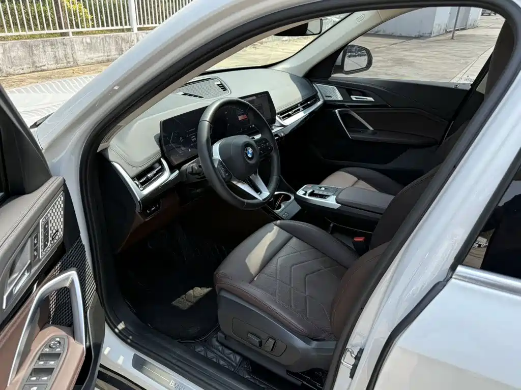 BMW X1 — миниатюра 4