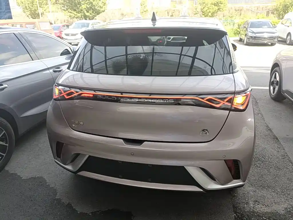 BYD Dolphin — миниатюра 6