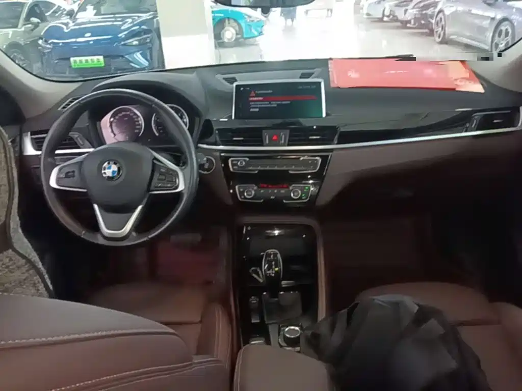 BMW X2 — миниатюра 10