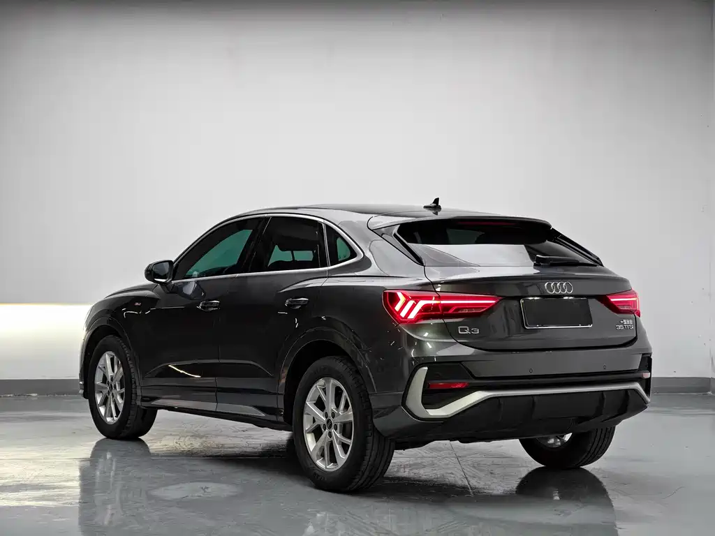 Audi Q3 Sportback — миниатюра 7