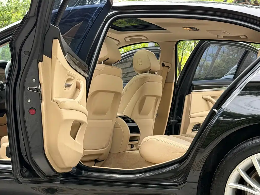 BMW 5 Series 5 2014 525Li Luxury