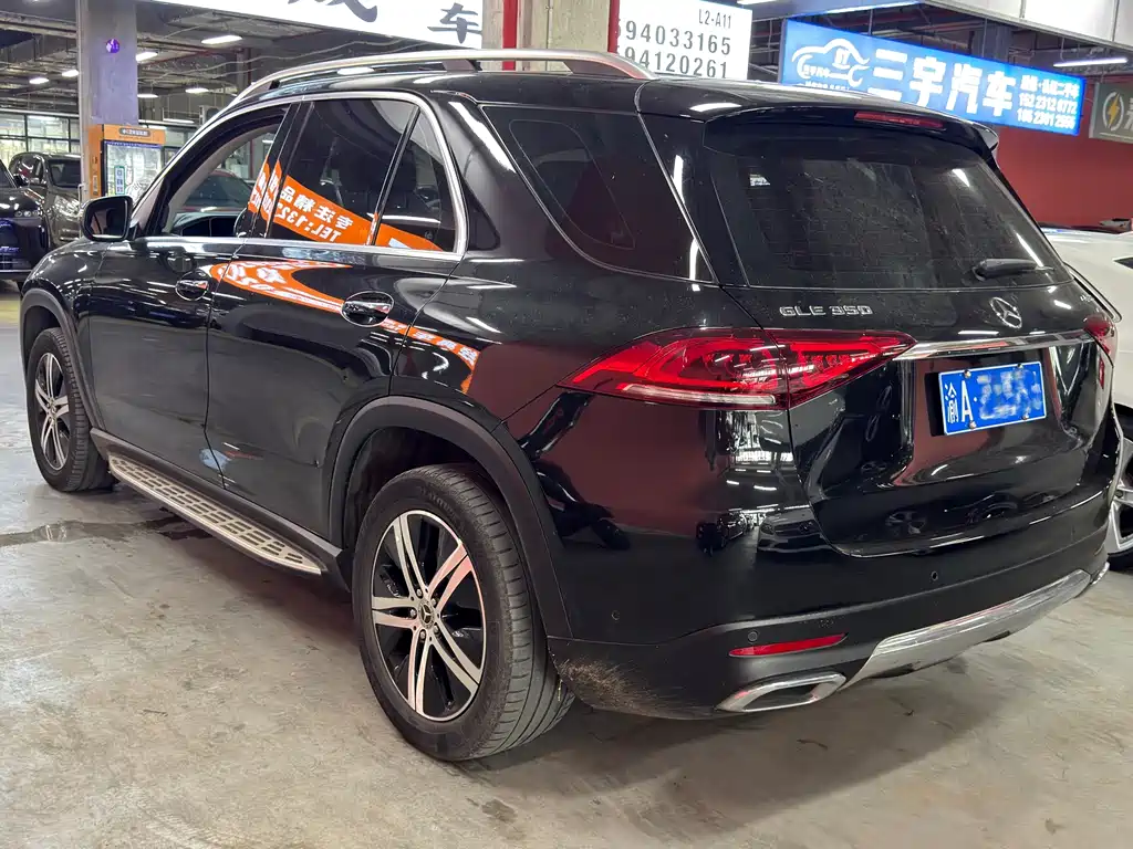 Mercedes-Benz GLE (Import) — миниатюра 4