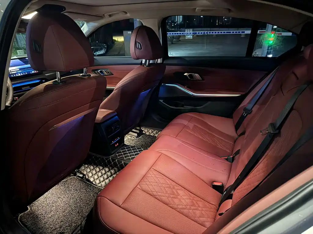 BMW 3 Series — миниатюра 5