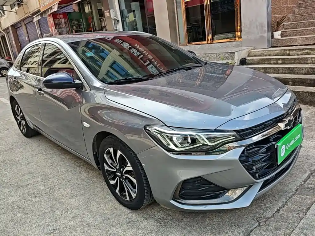 Chevrolet Monza — миниатюра 4