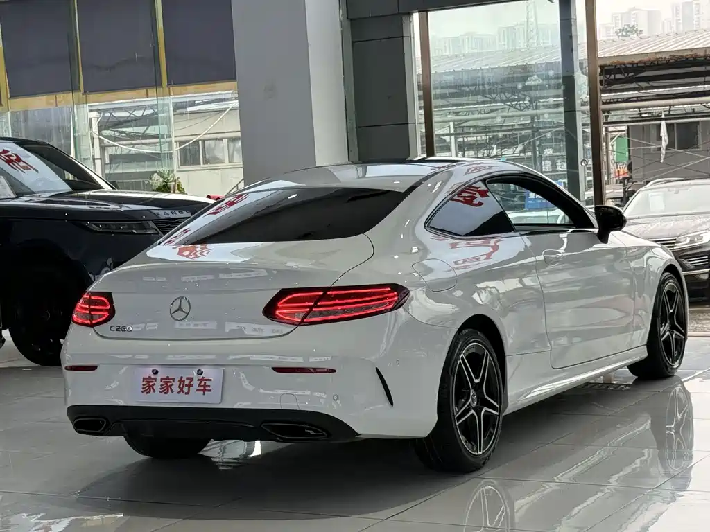 Mercedes-Benz C-Class (Import) — миниатюра 17