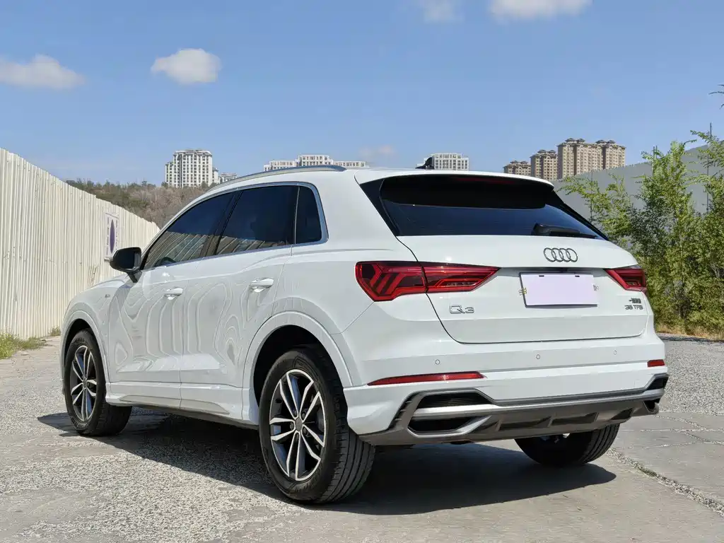 Audi Q3 — миниатюра 9