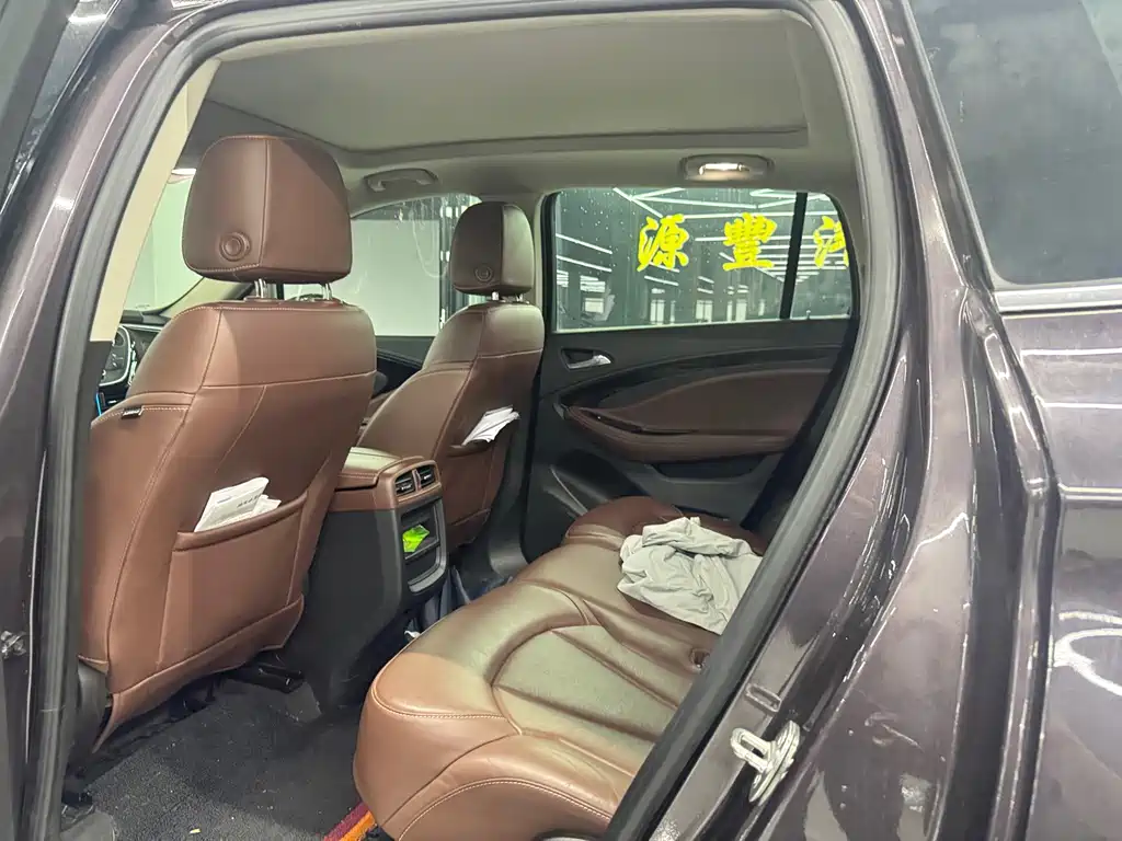 Buick Envision Plus — миниатюра 6
