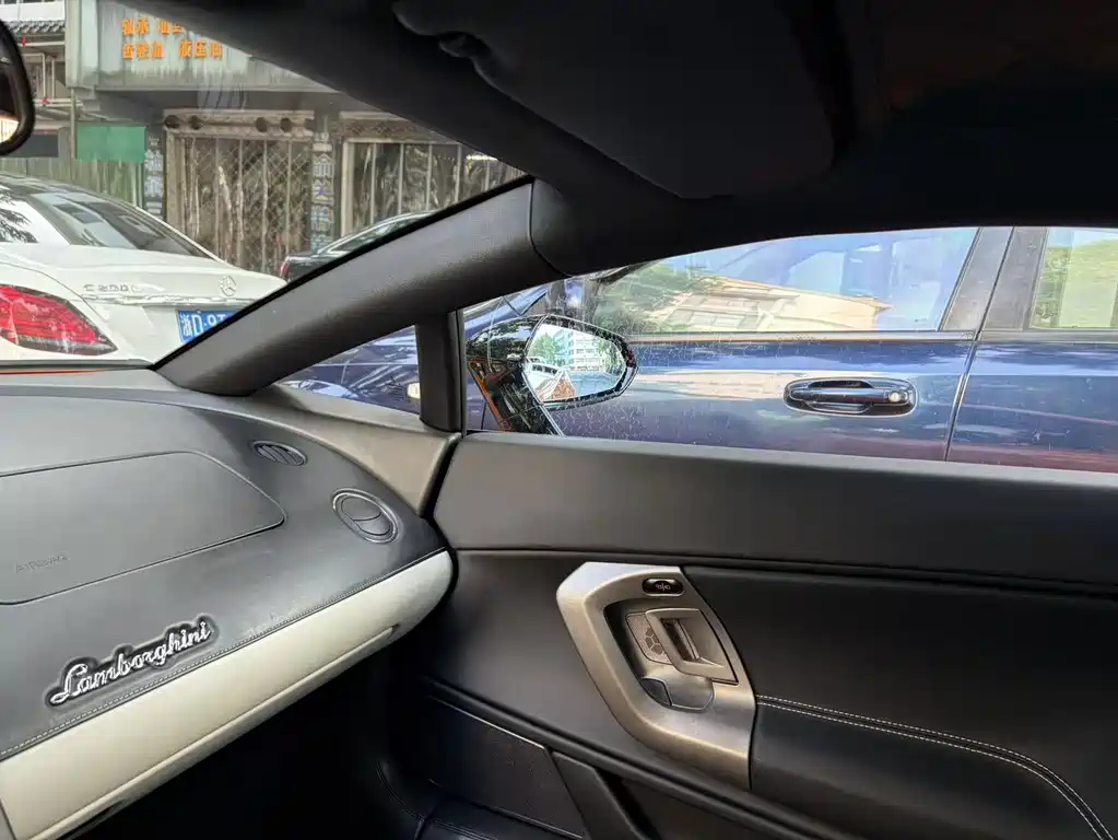 Lamborghini Gallardo — миниатюра 6