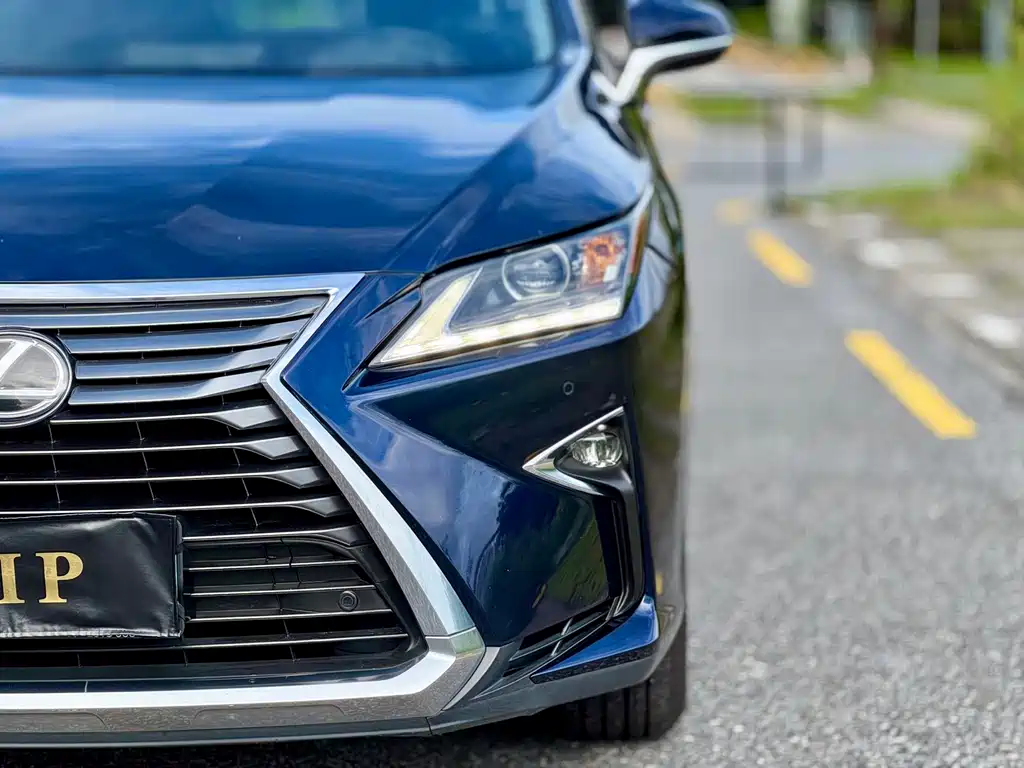 Lexus RX — миниатюра 13