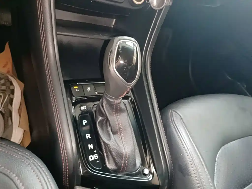 JAC Refine S3 — миниатюра 14