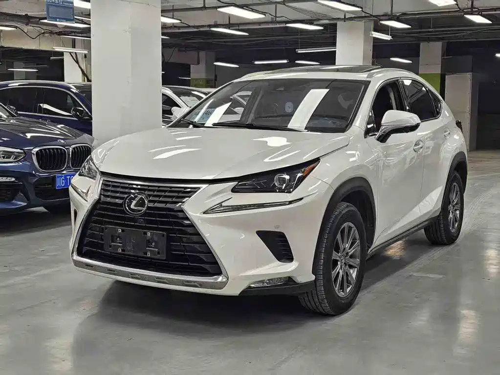 Lexus NX 2020
