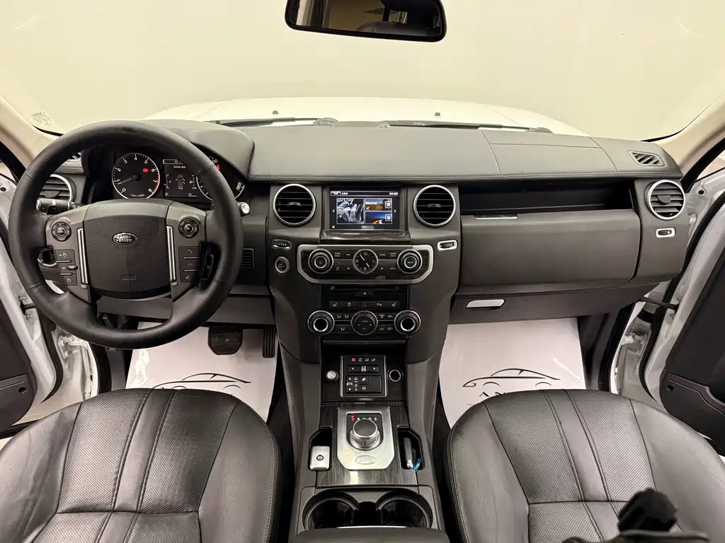 Land Rover Discovery — миниатюра 8
